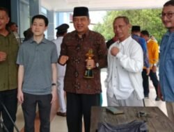 Pemerintah Kabupaten Kotawaringin Barat Raih Penghargaan Upakarya Wanua Nugraha 2024.