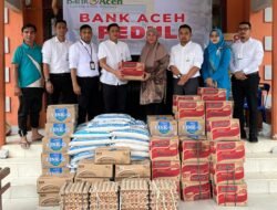 Bank Aceh Salurkan Bantuan Korban Banjir di Kecamatan Seruway