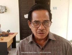 Wakil Ketua II DPRD Barito Timur Membuka Bintek Wirausaha Baru IKM