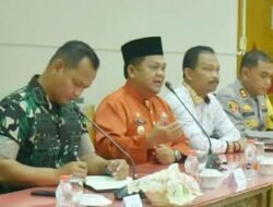 Pj. Bupati Asra Minta Para Pihak Komit Tangani Sungai Tamiang