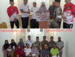 Pemdes Sri Tanjung Salurkan BLT-DD 3 Bulan Kepada 15 KPM Tahun 2024 Di Hadiri Camat Rupat