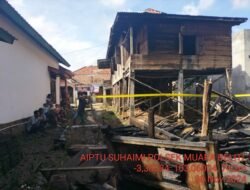 Rumah Warga Desa Lubuk Besar Terbakar, Polsek Muara Beliti Olah TKP