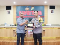 POLDA KEPRI TERIMA KUNJUNGAN PDRM : POLIS DIRAJA MALAYSIA BAHAS ANTISIPASI KEJAHATAN INTERNASIONAL