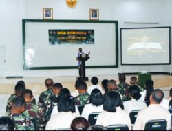 Korem 161/Wira Sakti dan Jajarannya Menggelar Doa Bersama Dengan Tema “TNI AD Berjuang Bersama Rakyat”