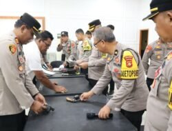 Kapolres Musi Rawas Pimpin Apel dan Pemeriksaan Senpi Dinas Personel