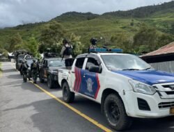 Antisipasi Putusan MK, Aparat Gabungan TNI-Polri Intensifkan Giat Patroli Dialogis di Puncak Jaya