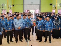 Kakan Kemenag Aceh Tamiang Launching Wakaf Mushaf Al-Qur’an