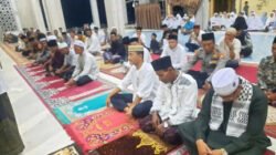 Pimpin Tim Dua, Wabup, Ir H. Razuardi, MT Safari Ramadhan Di Mesjid Syuhada 44 Jeunieb