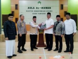 Bupati Armia Serahkan Surat Hibah Tanah Ke Kantor Kemenag Aceh Tamiang