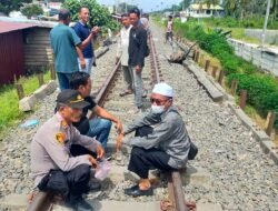 Kontra Kereta Api dan Honda Revo di KM 12-100, Perlintasan Simpang Durian, Korban Terseret 200 Meter