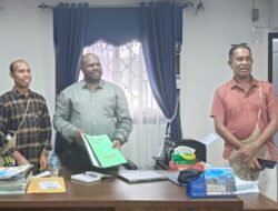 YPMAK dan Kepala Suku Komoro Mimika Apresiasi Usaha Peningkatan SDM bagi Orang Asli Papua di Timika