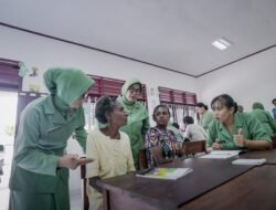 Persit KCK Cabang XXXV Galakan Program Pemberantasan Buta Aksara di Lokasi TMMD