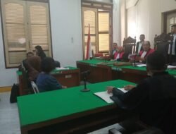 ABANG KANDUNG KORBAN TUNTUT KEDUA PELAKU DORIS DAN RIRIS DI PENJARA