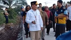 Gubernur Kalimantan Tengah Ancam Cabut Izin Usaha Angkutan Berat Melebihi Tonase