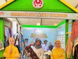 Tenun Songket Lindung Bulan Jadi Primadona Di Pameran Dekranas Di Balikpapan