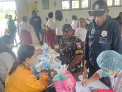 Pendampingan Skrining Malaria oleh Babinpotdirga Lanud YKU, di SD Elsyadai Dolvianus Timika