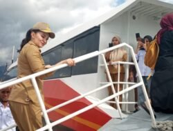 Moment Pertama Kali Gubernur Sherly Gunakan KM Cantika Express 08 Dari Sofifi ke Ternate