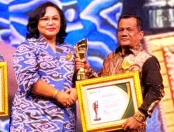 Bupati Aceh Tamiang Melalui Wakil Bupati Ismail Terima Pimred AWARD 2025