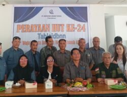 Pemotongan Tumpeng Warnai HUT Tabloidbnn.info ke-24 di Batam