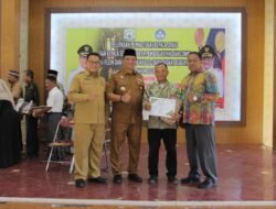 Bupati Armia Lepas Purna Tugas Kepala Disdikbud Serta 38 Kepsek