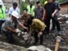 Bupati Bireuen Mukhlis Kembali Letakan Batu Pertama Pembagunan Rumah Layak Huni