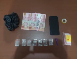 Pengedar Narkoba Jenis Sabu di Jalan Serui Mekar Timika Ditangkap Satresnarkoba Polres Mimika.