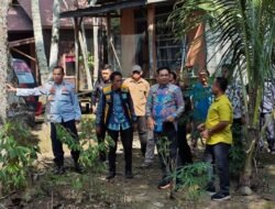 Ketua DPRD Barito Timur Turun ke Lapangan, Meninjau Kondisi Jalan Mendorong Untuk Perbaikan Infrastruktur