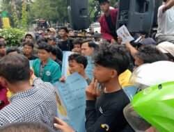 FORUM KEADILAN SOSIAL RAKYAT INDONESIA GERUDUK KEJATI SUMUT: DESAK PEMERIKSAAN ZAKKY SAHRI DAN HAMDANI TERKAIT SPPD