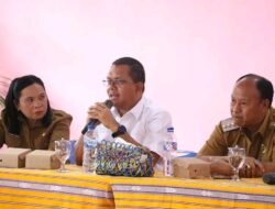 Gubernur NTT Emanuel Melkiades Lakalena dan Bupati Sumba Barat Menggelar Tatapmuka dengan Pengawas Pembina Kepala Sekolah