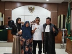 TERDAKWA PELAKU PENCURIAN SEPEDA Motor MILIK SENDIRI DI BIREUEN FAISAL – DINYATAKAN BEBAS OLEH MAJELIS HAKIM.