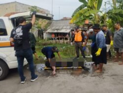 Polisi Evakuasi Temuan Mayat di Sungai Gempol dan Lakukan Penyidikan
