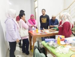 Kadinkes Balikpapan Tinjau Khitanan Massal HUT LMP dan Peringatan Sumpah Pemuda