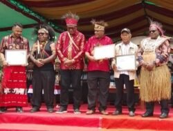 Momen HUT ke-29 Mimika, 30 Kampung dan Kelurahan Deklarasikan Stop BABS