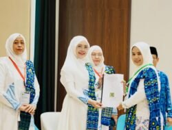 Lindawati Ismail Dilantik Jadi Ketua PD BKMT Aceh Tamiang