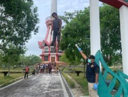 Warga Kotawaringin Barat Digegerkan Sosok Pria Gantung Diri di Bundaran Kecubung