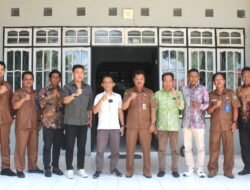 Diskominfosantik Barito Timur Terima Kunjungan Kerja Komisi III DPRD Kuala