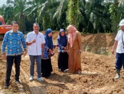 Respon Cepat Keluhan Masyarakat, PT PPP Pindahkan Timbunan Tanah di Sekitar Parit Isolasi