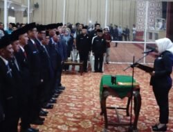 Bupati Lantik 12 pejabat Pimpinan Tinggi Pratama atau setingkat eselon II dan 2 pejabat administrator