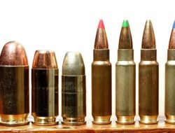 Warga Temukan Amunisi dalam Kantong Plastik di Jalan Ki Hajar Dewantara Timika