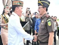 Gubernur Kalimantan Tengah H. Agustiar Sabran, Sambut Kedatangan Kajati yang Baru.