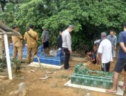 Diduga Digali OTD, Polsek Tugumulyo Polres Musi Rawas Lakukan Penyelidikan di Makam Alm. Wagiyo
