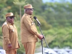 Pimpin Apel Gabungan, Bupati Mimika Tekankan Disiplin ASN dan Pembenahan Birokrasi