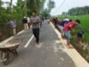 Karya Tunai Warga Desa Cot Geulumpang Tunong Bergotong Royong Bersihkan Saluran.