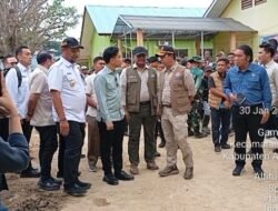 Bupati Armia Dampingi Wapres Gibran Tinjau SMPN 1 dan Progres Huntara di Karang Baru