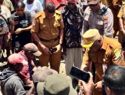 Peresmian Program Pembangunan Rumah Moment Penting, Ini Pesan Ketua DPRD Mimika, Kepada Masyarakat Iwaka.