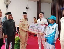 Bupati OKU Kucurkan Satu Milyar Lebih Reward Bagi 181 Atlet dan Pelatih Berprestasi