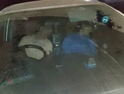 Diduga Karna AC,Dua Orang Ditemukan Meninggal di Dalam Mobil Terparkir di Pidie Jaya