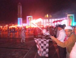 Wagub Malut Lepas Pawai Obor Festival Ela-Ela di Masjid Raya Shaful Khairaat