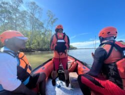 Buaya di Pelabuhan Pomako Ancam Keselamatan Tim SAR Saat Melakukan Pencarian Korban Tenggelam