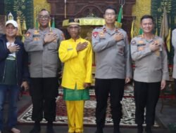 Rombongan Wakapolda Kalimantan Tengah ,Kunjungi Situs Budaya Istana Kuning 
